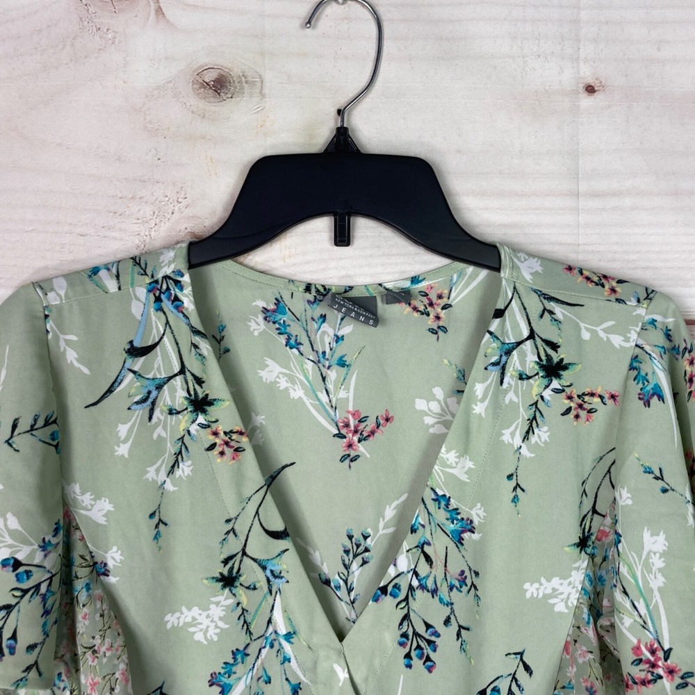 SOHO Top Womens Small Green Faux Wrap Blouse Floral Tie Waist Flutter Sleeve - Picture 2 of 8